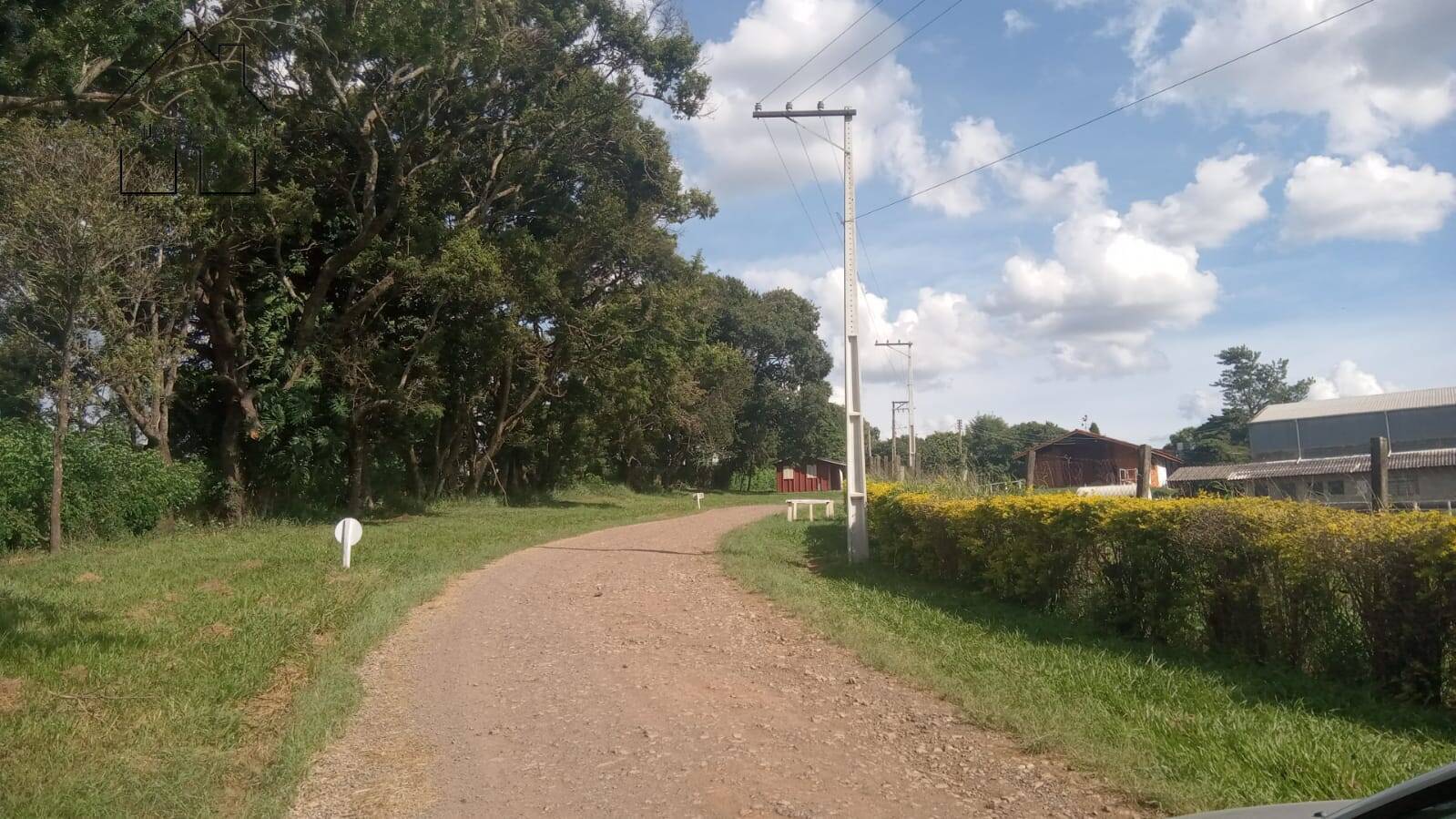 Fazenda à venda com 4 quartos, 400m² - Foto 28