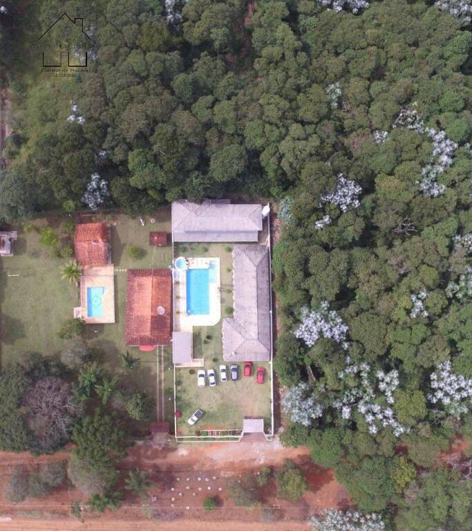 Fazenda à venda com 8 quartos, 600m² - Foto 3