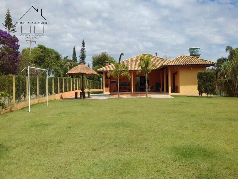 Fazenda à venda com 4 quartos, 208m² - Foto 8