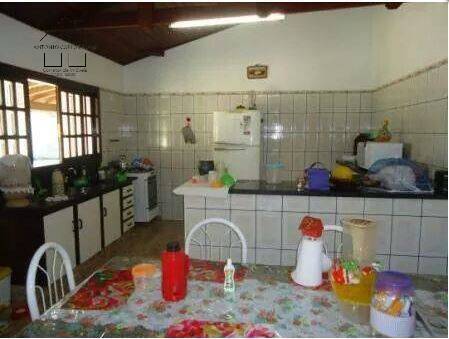 Fazenda à venda com 4 quartos, 400m² - Foto 8