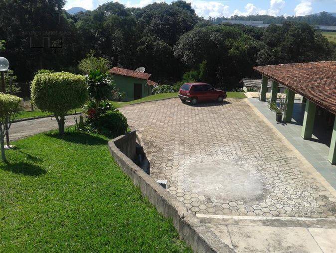 Fazenda à venda com 4 quartos, 400m² - Foto 3