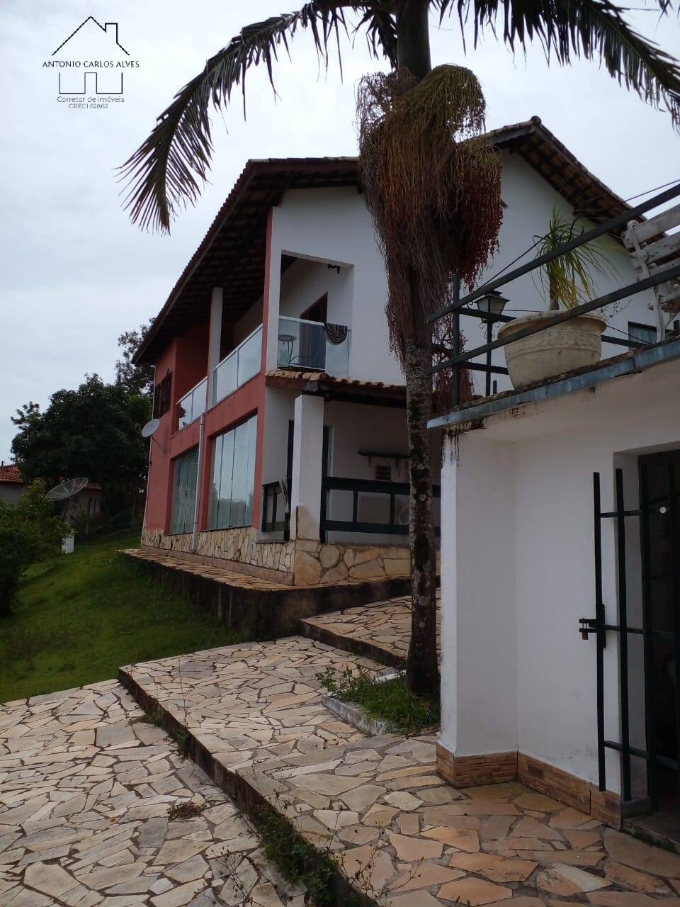 Fazenda à venda com 4 quartos, 150m² - Foto 1