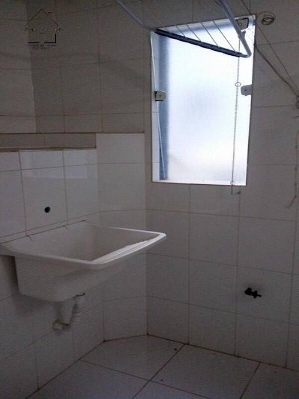 Apartamento à venda com 2 quartos, 65m² - Foto 23