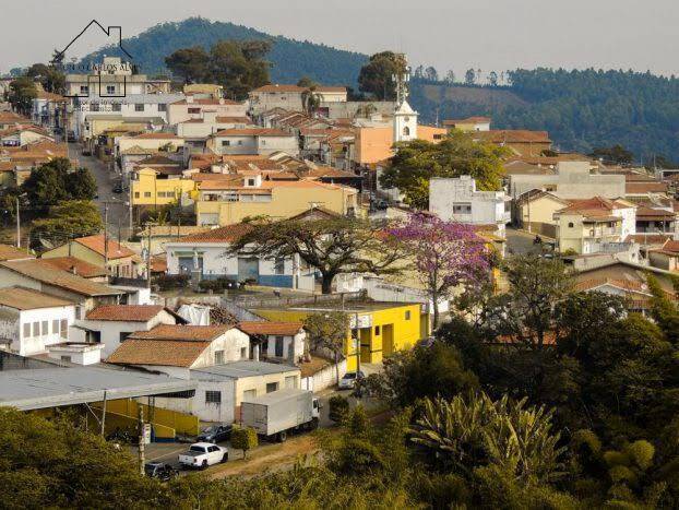 Fazenda à venda com 6 quartos, 180m² - Foto 44