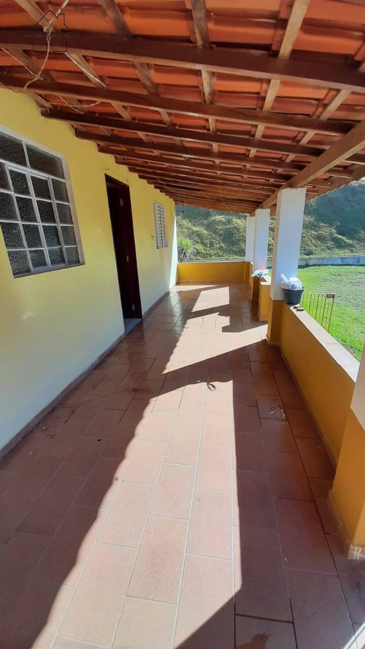 Fazenda à venda com 6 quartos, 180m² - Foto 9