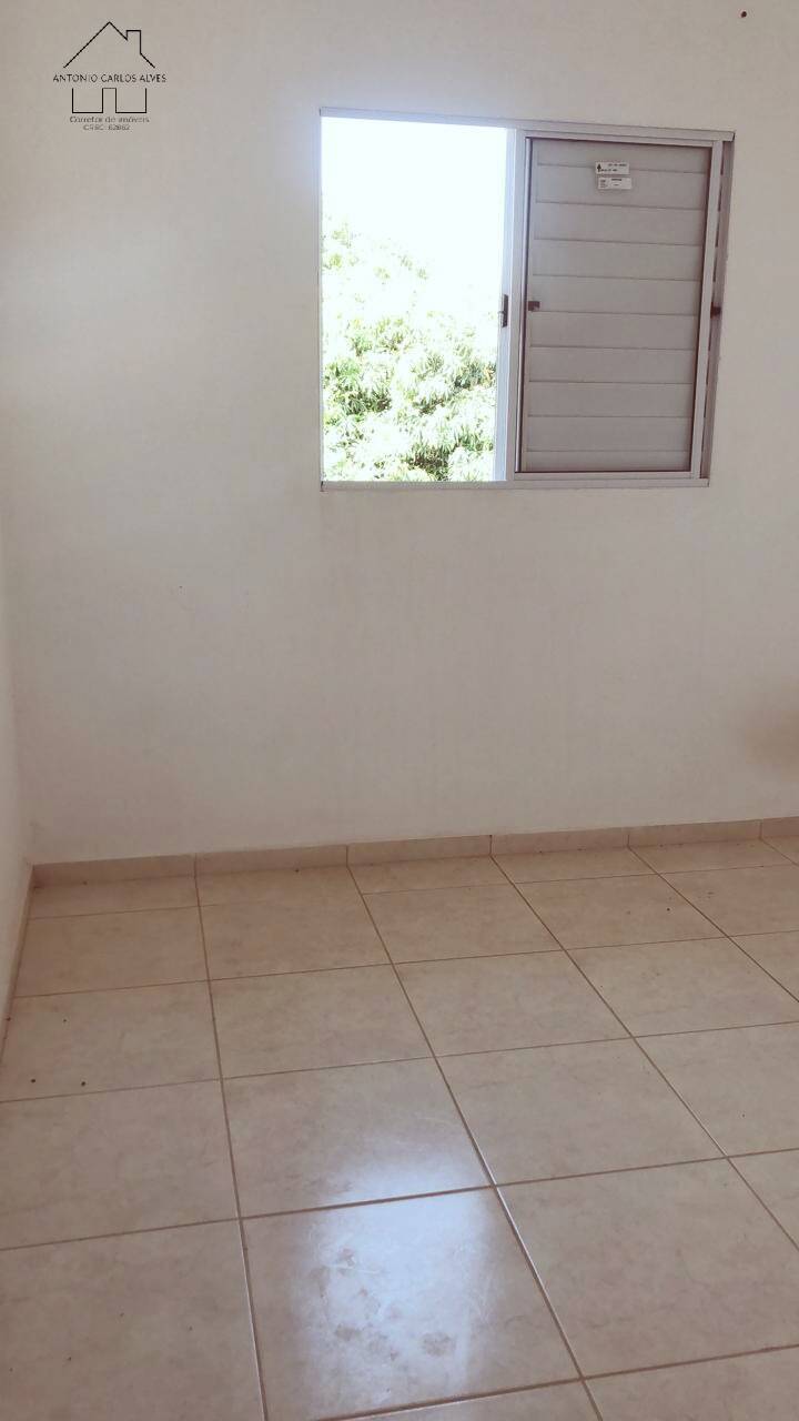 Casa à venda com 2 quartos, 54m² - Foto 28