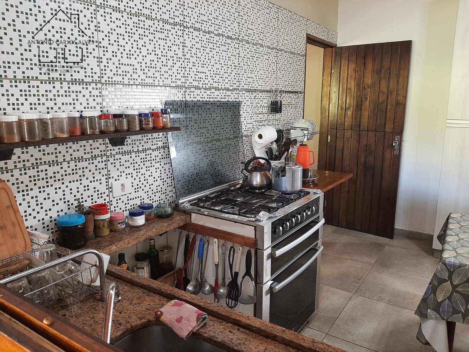 Fazenda à venda com 3 quartos, 350m² - Foto 13