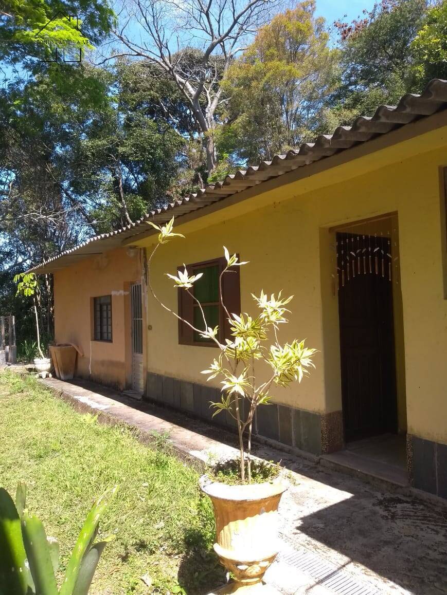 Fazenda à venda com 2 quartos, 192m² - Foto 3