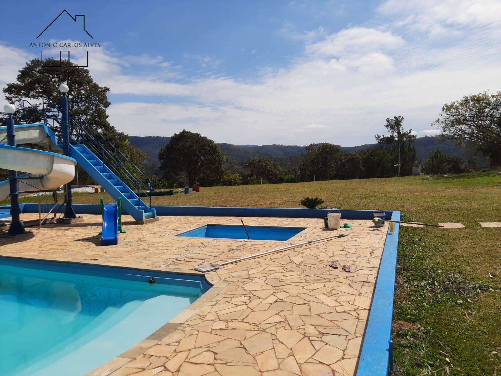 Fazenda à venda com 4 quartos, 1000m² - Foto 4