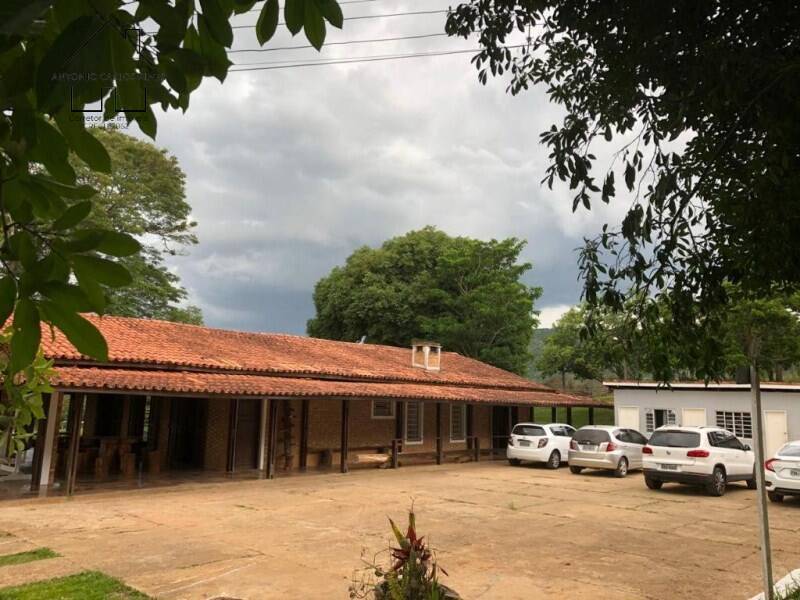 Fazenda à venda com 13 quartos, 1000m² - Foto 44