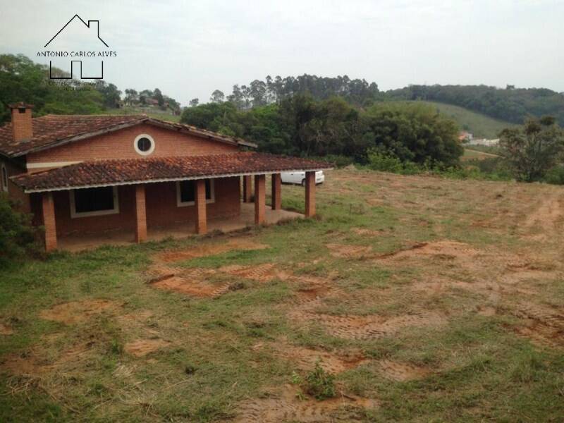 Fazenda à venda com 3 quartos, 350m² - Foto 6