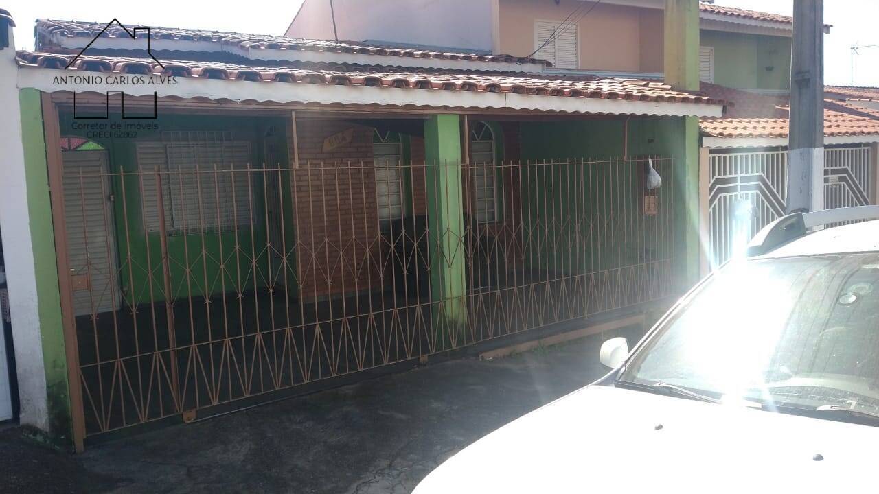 Casa à venda com 2 quartos, 65m² - Foto 1