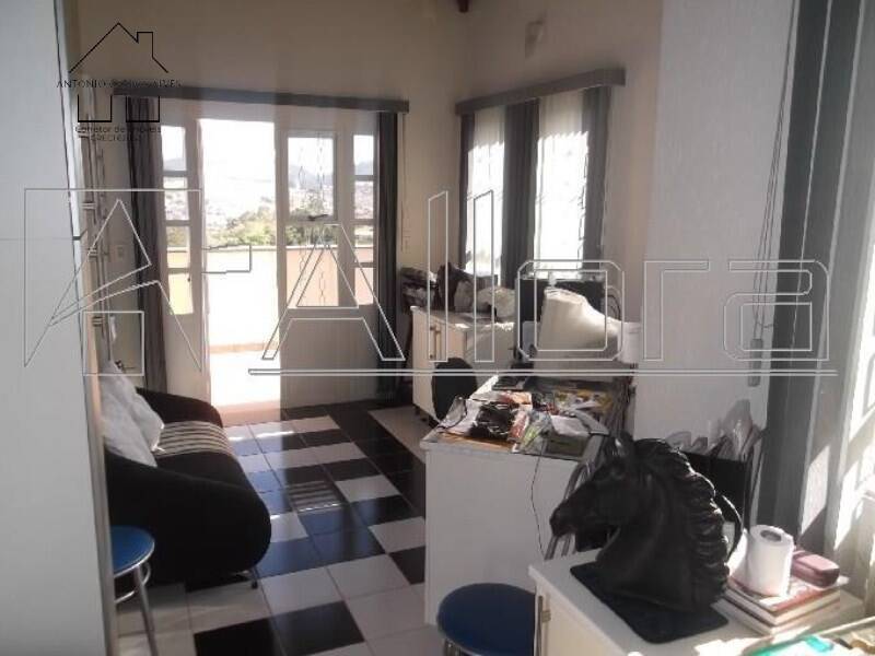 Casa à venda com 3 quartos, 250m² - Foto 23