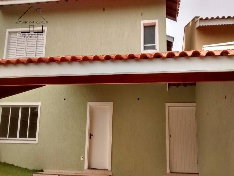 Casa à venda com 3 quartos, 180m² - Foto 2