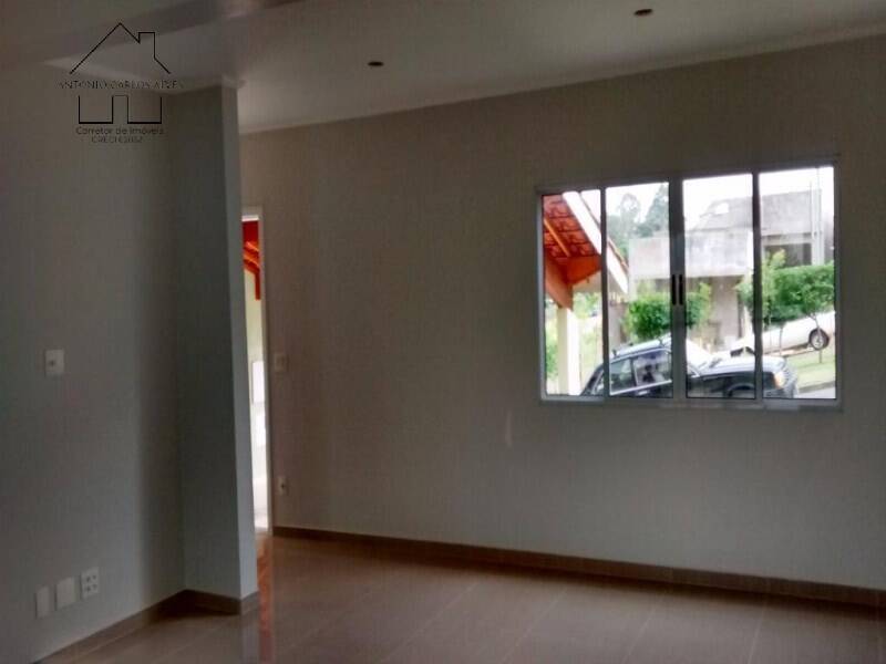 Casa à venda com 3 quartos, 180m² - Foto 4