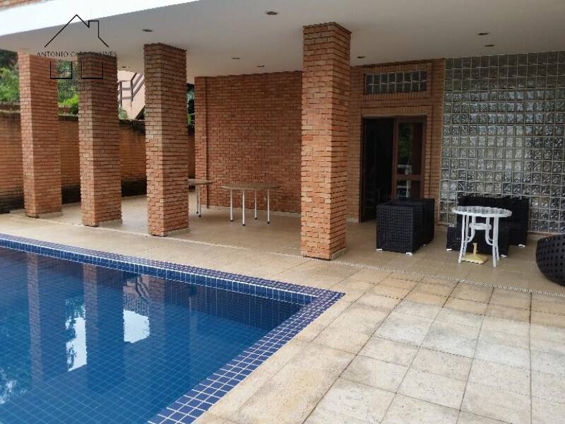 Casa à venda com 4 quartos, 770m² - Foto 2