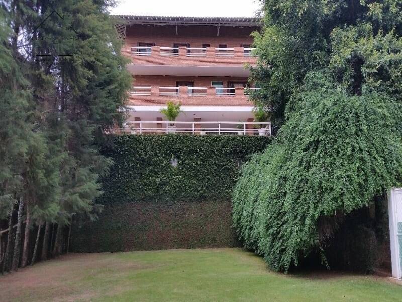 Casa à venda com 4 quartos, 770m² - Foto 1