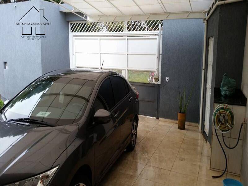 Casa à venda com 6 quartos, 325m² - Foto 27