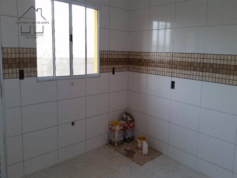 Casa à venda com 2 quartos, 56m² - Foto 18