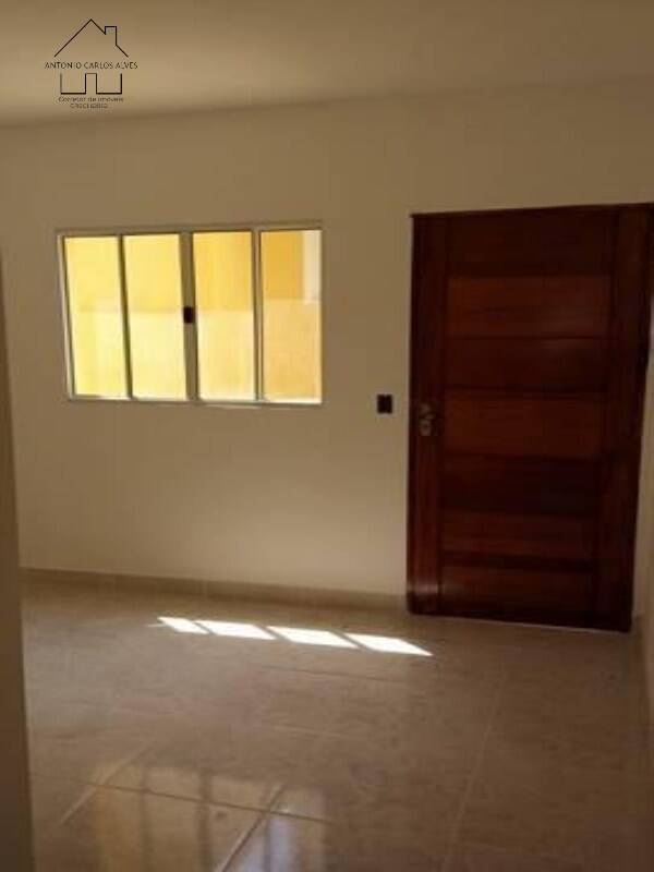 Casa à venda com 2 quartos, 56m² - Foto 10