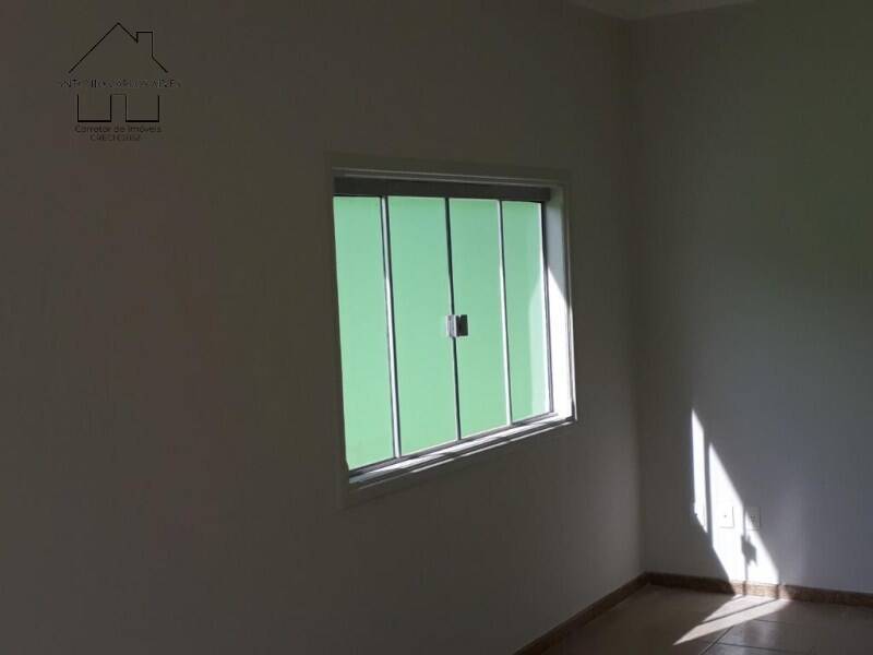 Casa à venda com 3 quartos, 220m² - Foto 12