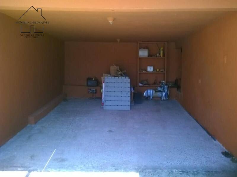 Casa à venda com 2 quartos, 120m² - Foto 27