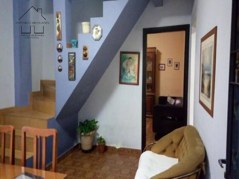 Casa à venda com 3 quartos, 148m² - Foto 7