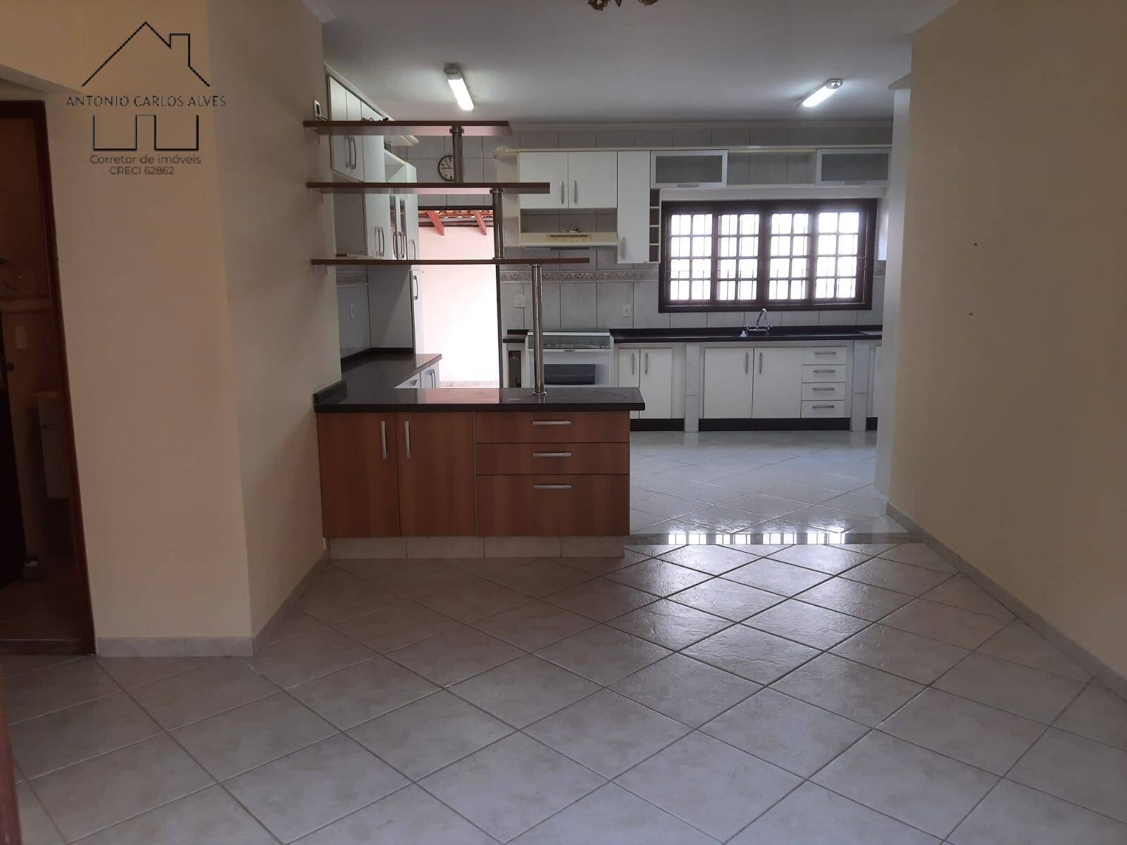 Sobrado à venda com 4 quartos, 372m² - Foto 22