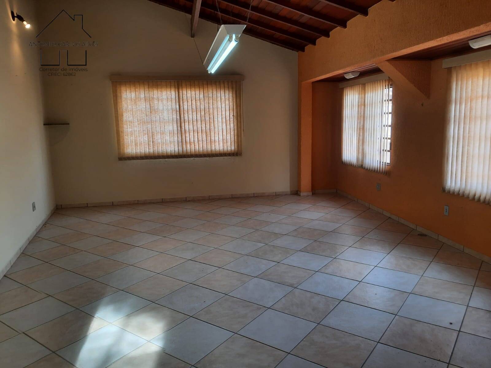 Sobrado à venda com 4 quartos, 372m² - Foto 47