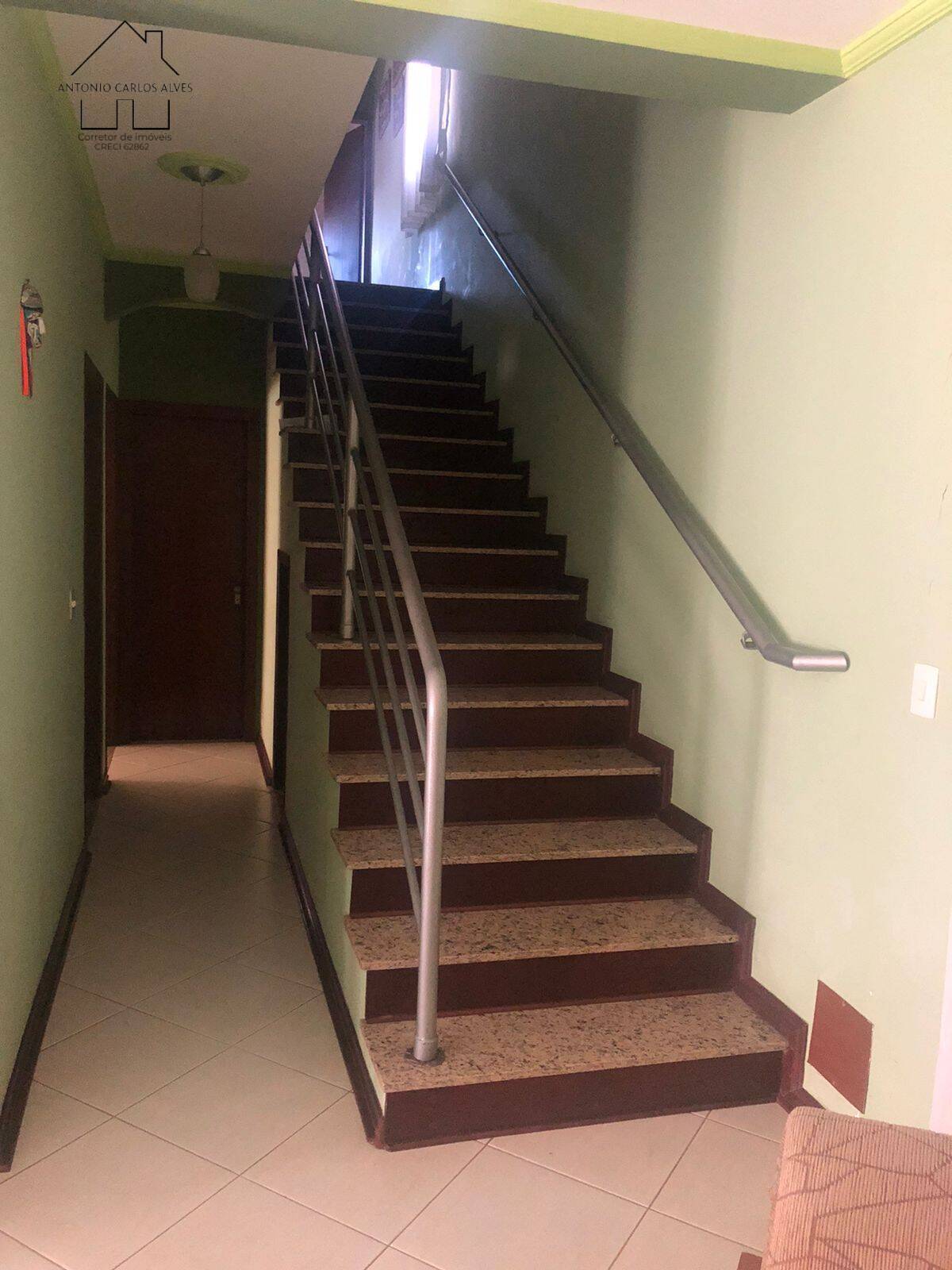 Sobrado à venda com 4 quartos, 417m² - Foto 25