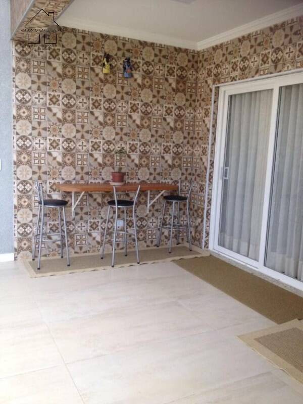 Casa à venda com 3 quartos, 200m² - Foto 21