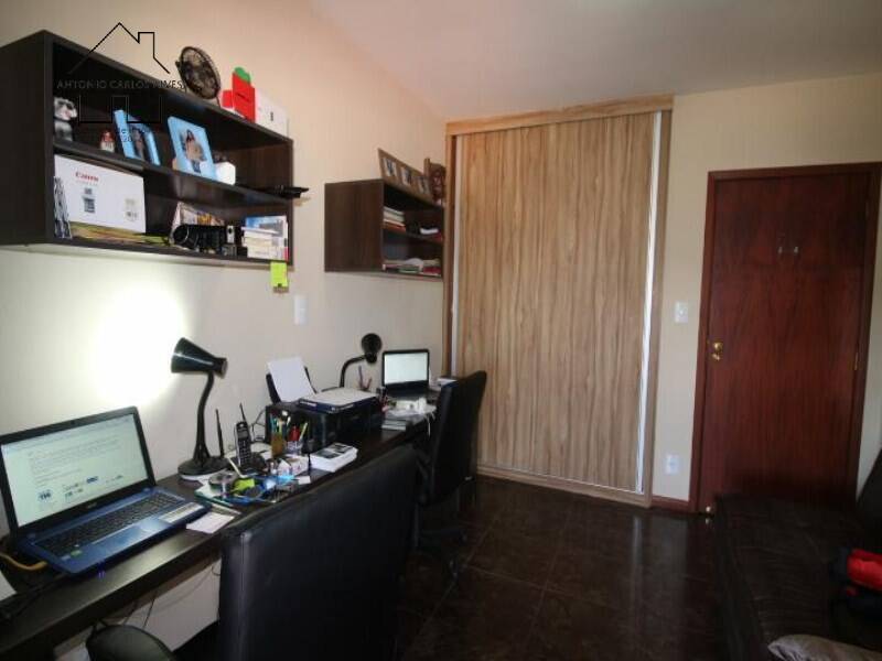 Sobrado à venda com 3 quartos, 400m² - Foto 25