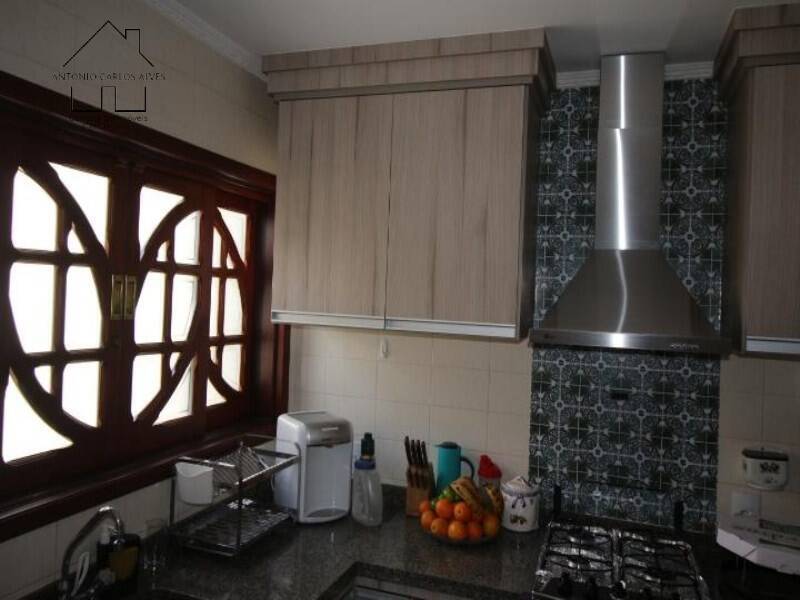 Sobrado à venda com 3 quartos, 400m² - Foto 43