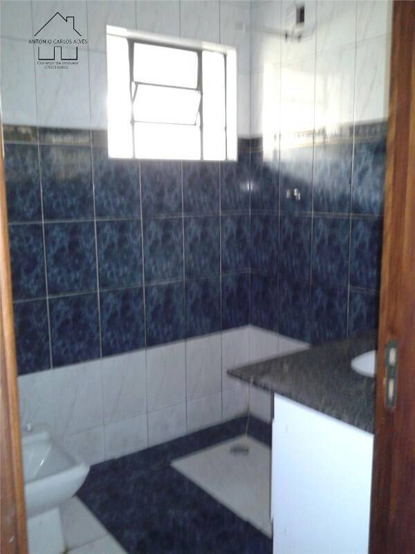 Sobrado à venda com 6 quartos, 320m² - Foto 24