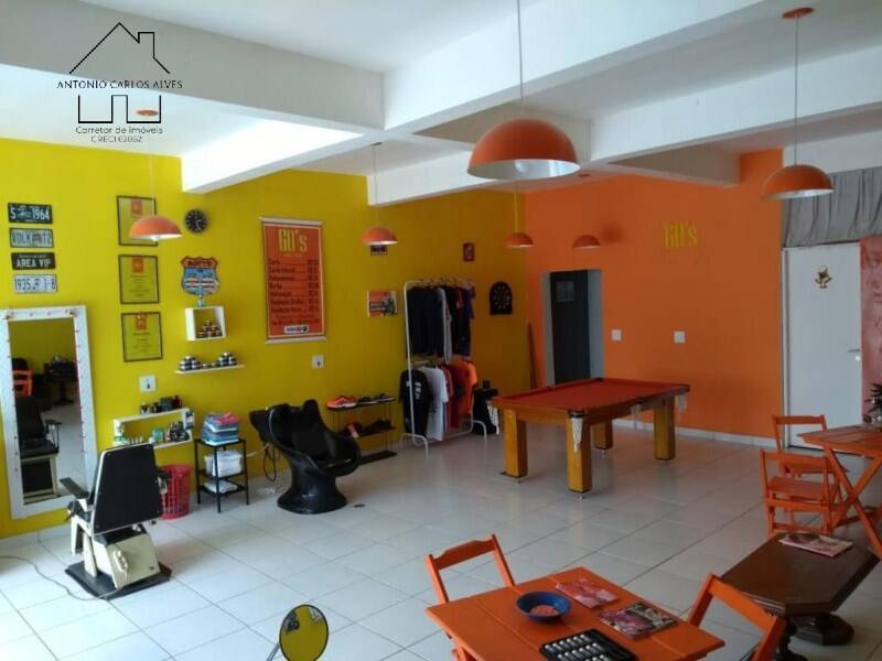 Sobrado à venda com 3 quartos, 177m² - Foto 1