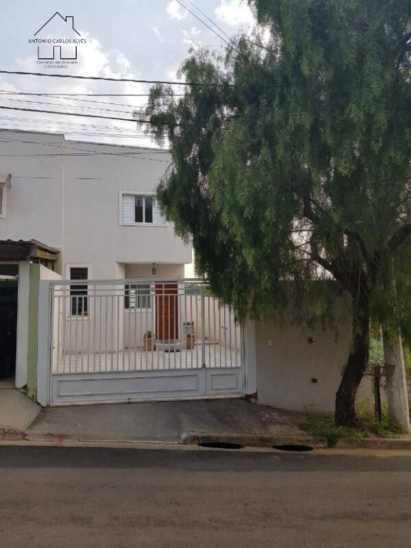 Sobrado à venda com 3 quartos, 62m² - Foto 4