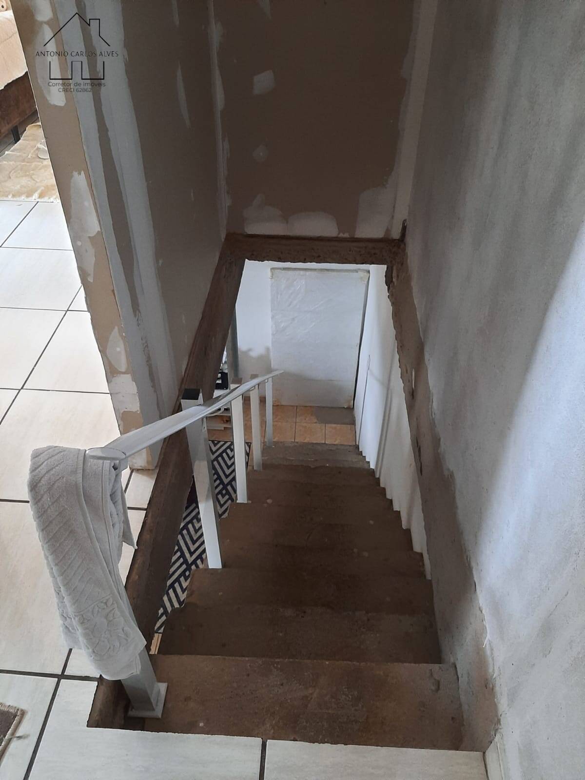 Casa à venda com 2 quartos, 100m² - Foto 17