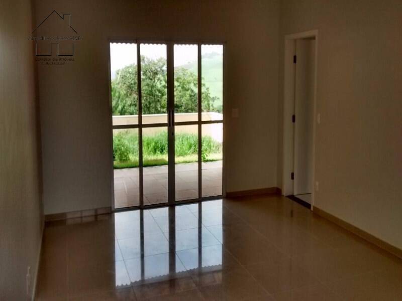 Casa à venda com 3 quartos, 180m² - Foto 5