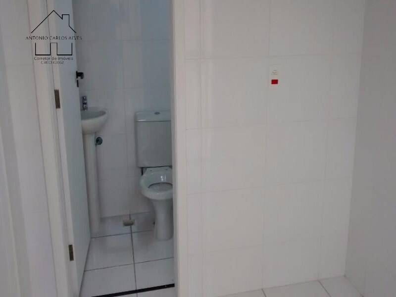 Casa à venda com 3 quartos, 180m² - Foto 11