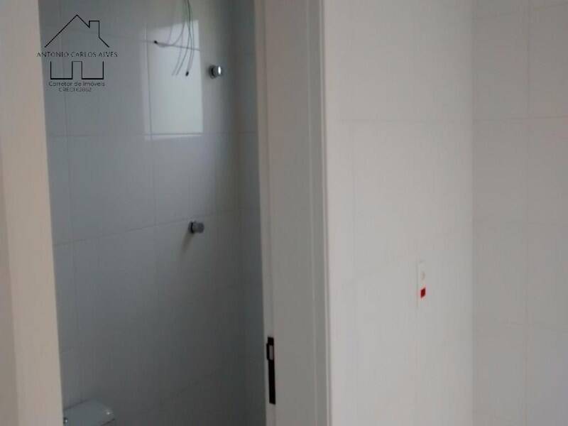 Casa à venda com 3 quartos, 180m² - Foto 10