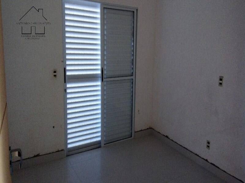 Casa à venda com 3 quartos, 180m² - Foto 36