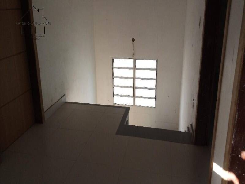 Casa à venda com 3 quartos, 180m² - Foto 19