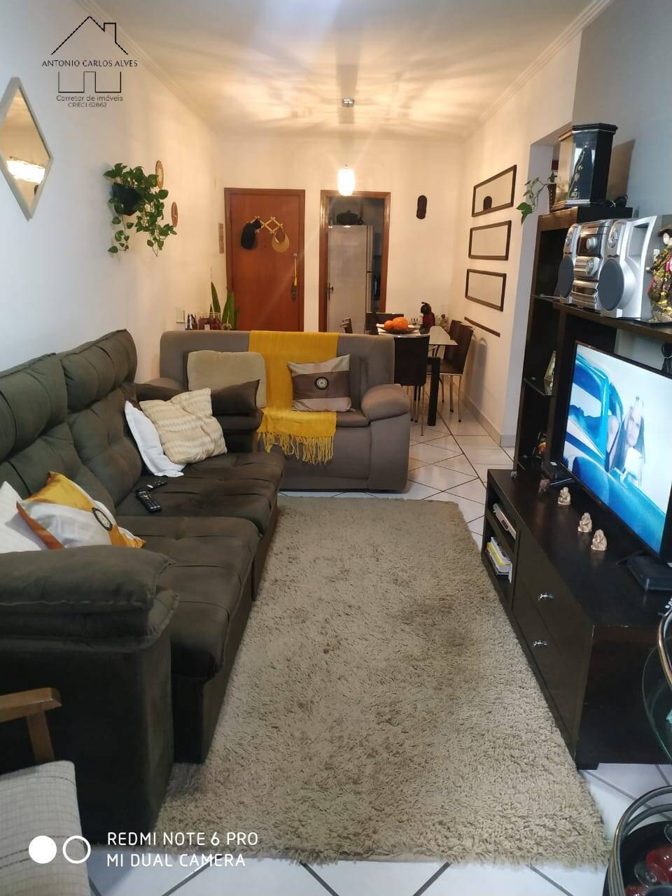 Apartamento à venda com 2 quartos, 78m² - Foto 3