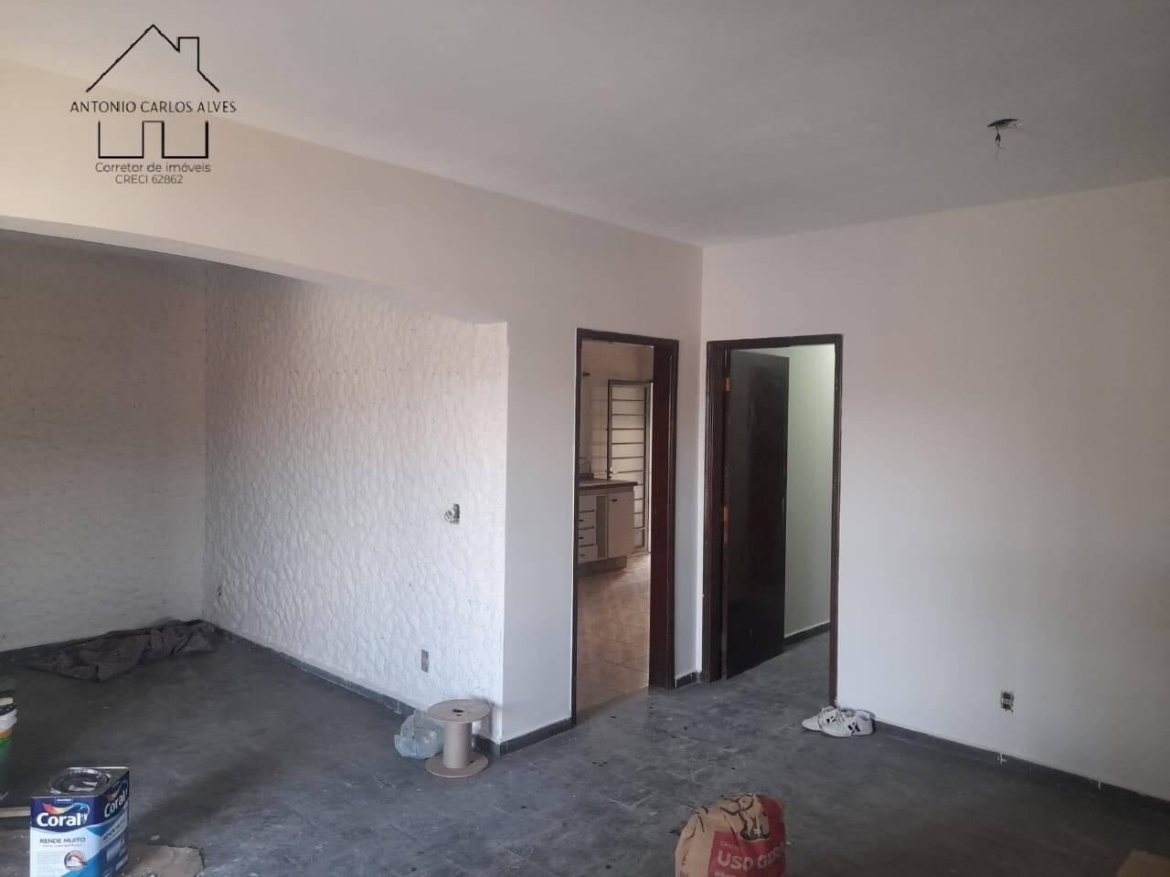 Sobrado à venda com 6 quartos, 320m² - Foto 35