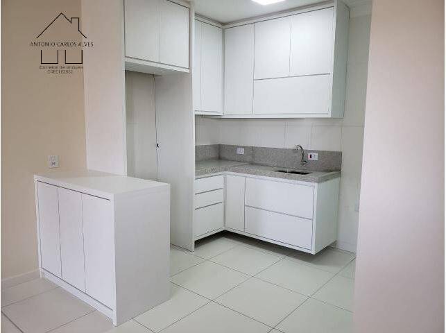 Apartamento à venda com 3 quartos, 96m² - Foto 10