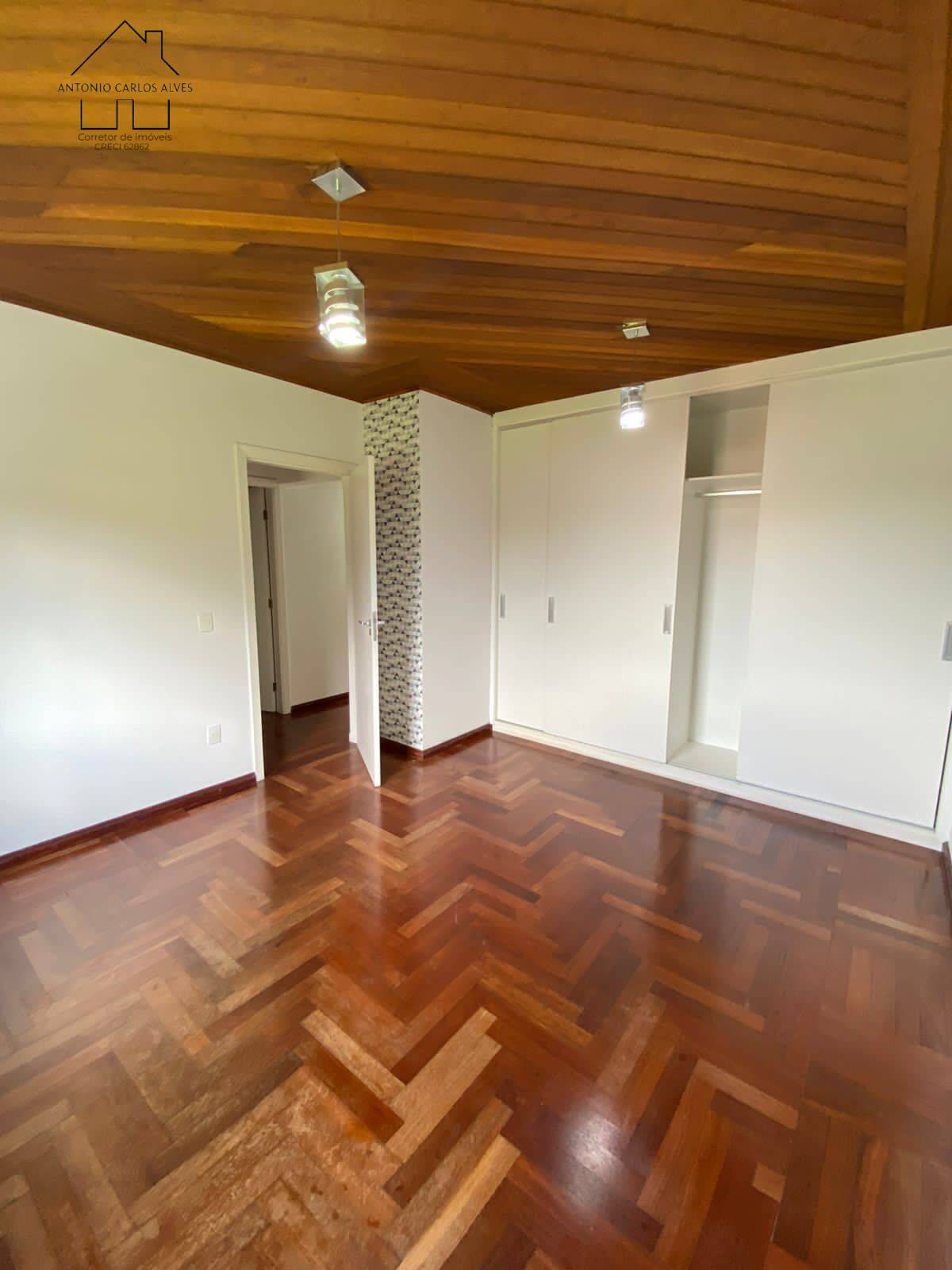 Casa à venda e aluguel com 3 quartos, 430m² - Foto 28