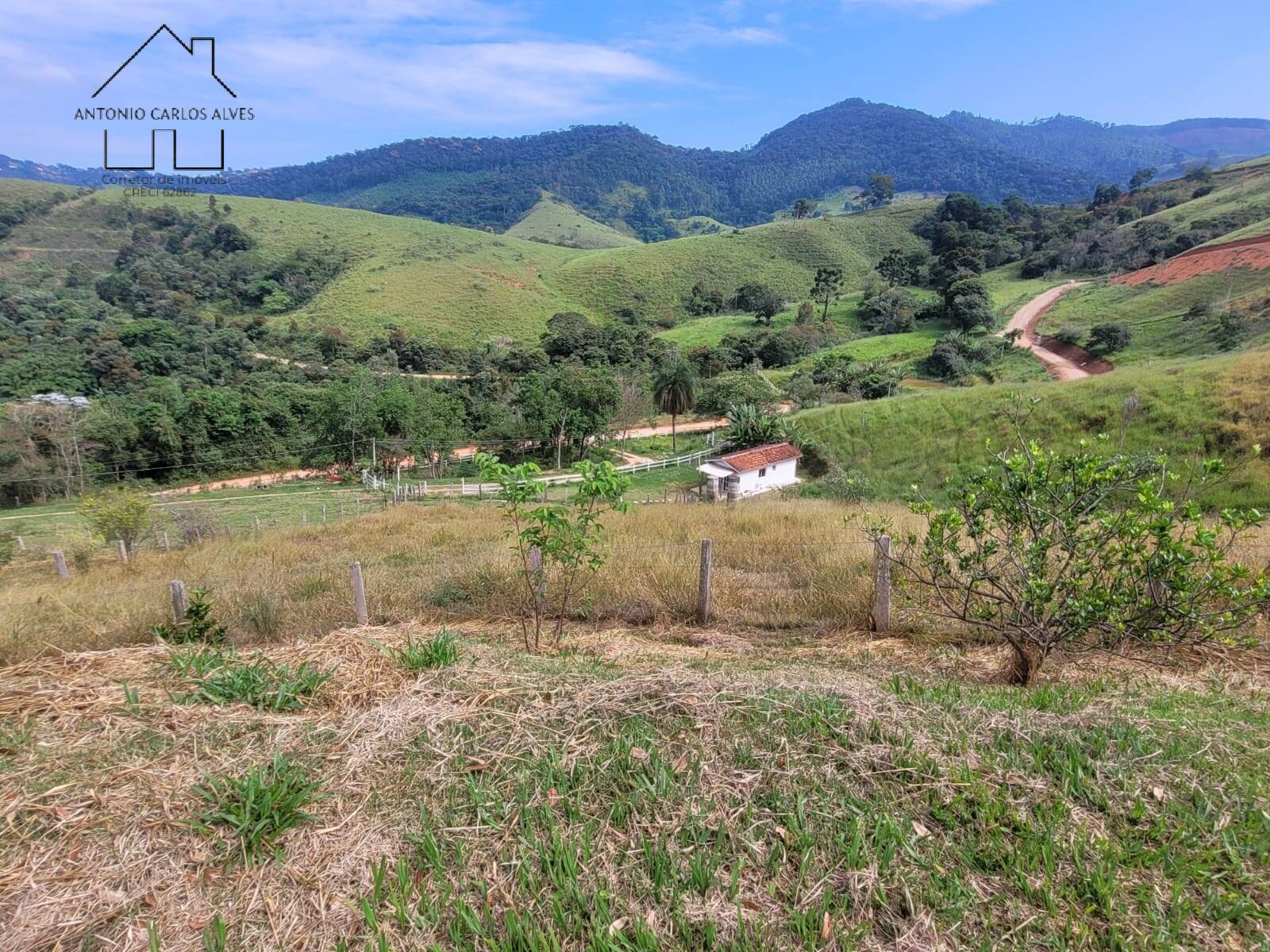 Fazenda à venda com 2 quartos, 200m² - Foto 48