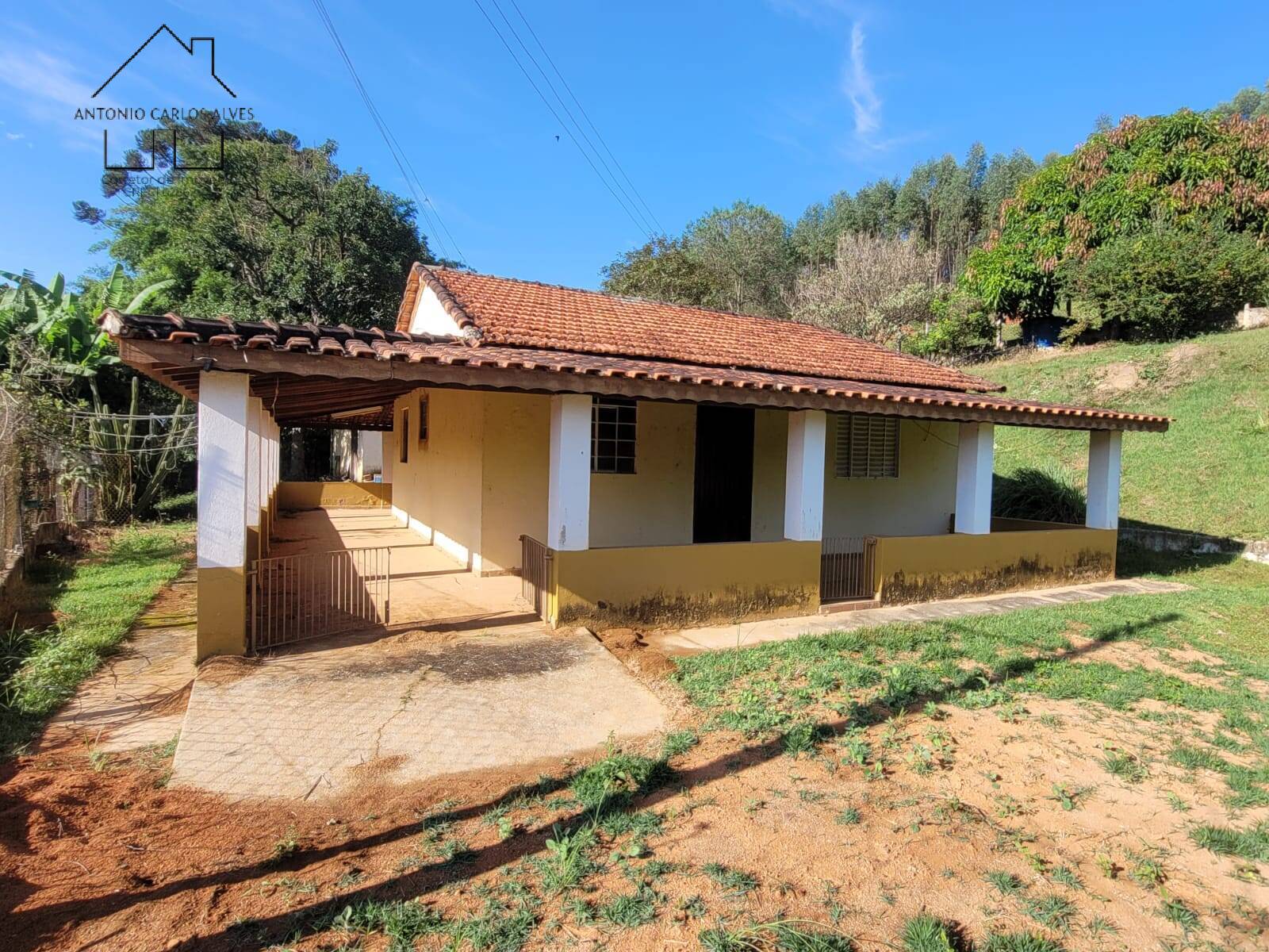 Fazenda à venda com 6 quartos, 180m² - Foto 3