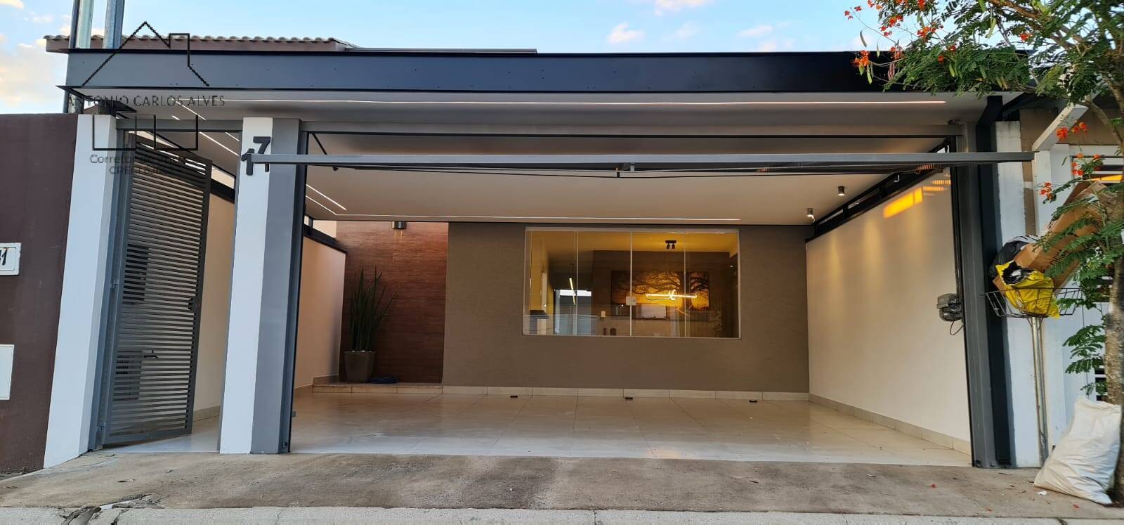 Casa à venda com 3 quartos, 118m² - Foto 2