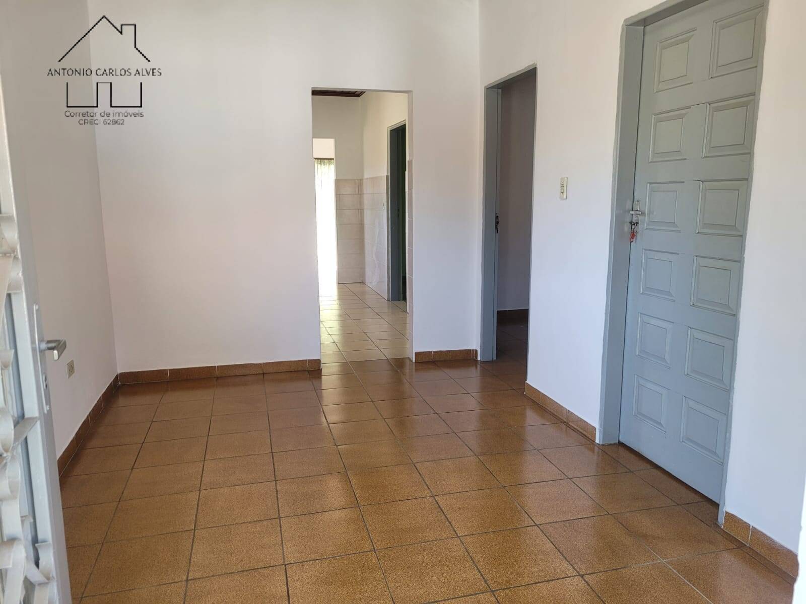 Casa à venda com 5 quartos, 146m² - Foto 10